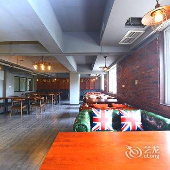 喆啡酒店(重庆大足石刻宏声广场店)酒店提供图片