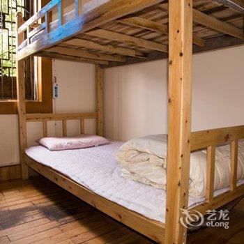 都江堰旅行家青年旅舍酒店提供图片