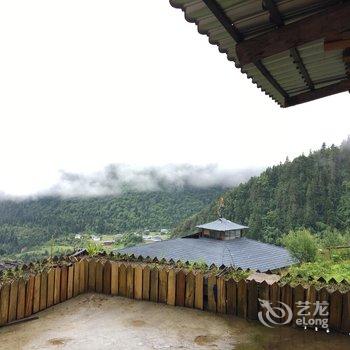 迪庆雨崩觉色酥油茶客栈酒店提供图片