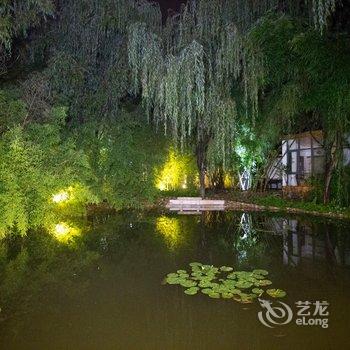 建水县陌上花开园林酒店酒店提供图片