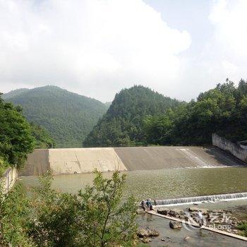 三渡峡度假村裕元山庄酒店提供图片