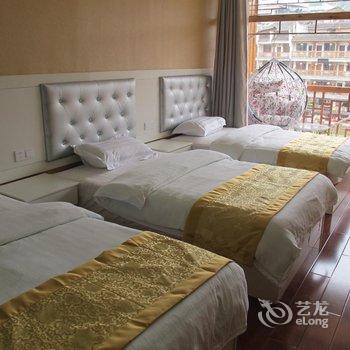 凤凰河畔江景客栈酒店提供图片
