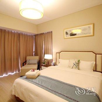 绿峰雅阁度假公寓(青岛五四广场万象城店)酒店提供图片