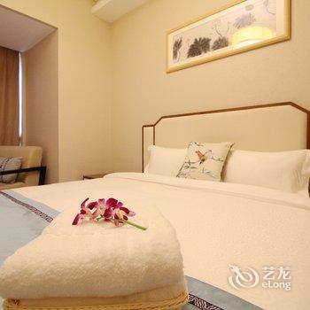 绿峰雅阁度假公寓(青岛五四广场万象城店)酒店提供图片