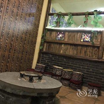 凉山阿夏的酒馆客房酒店提供图片