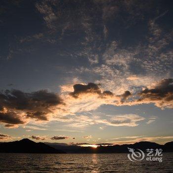 泸沽湖疯鸟青年旅舍酒店提供图片