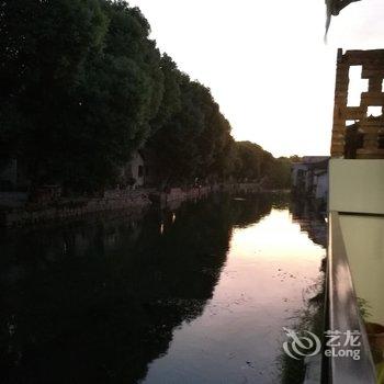 昆山锦溪馥芫居民宿酒店提供图片