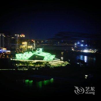 重庆悠悠千寻空中江景青年旅舍洪崖洞店酒店提供图片