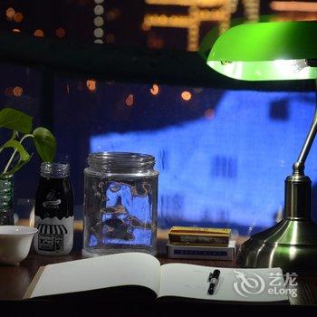 重庆悠悠千寻空中江景青年旅舍洪崖洞店酒店提供图片