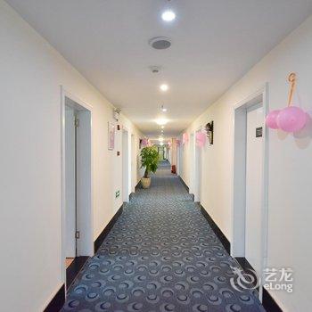 7天连锁酒店(泸州商业步行街中心店)酒店提供图片