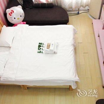 我为人人度假公寓(威海汽车站乐天3C店)酒店提供图片