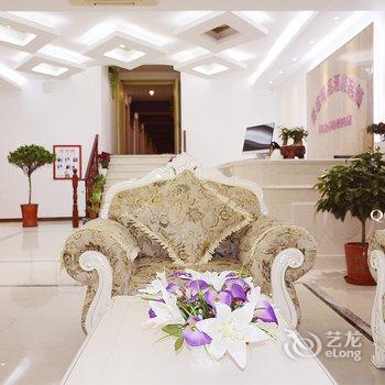壹家精品酒店连锁(上海野生动物园惠南地铁站乐购店)酒店提供图片