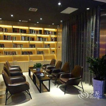 H酒店汉中西乡汉白路精品店酒店提供图片