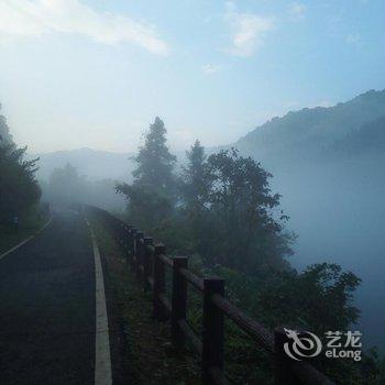 资兴梦雨山舍用户上传图片