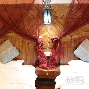 凤凰快乐时光客栈酒店提供图片