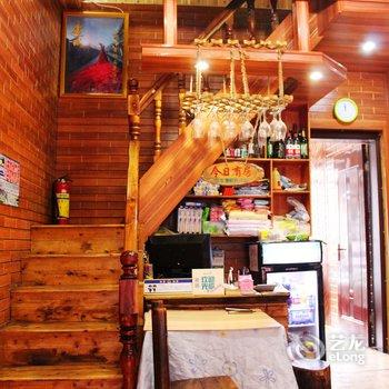 凤凰快乐时光客栈酒店提供图片