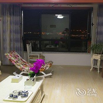 青岛金沙滩假日家庭公寓酒店提供图片