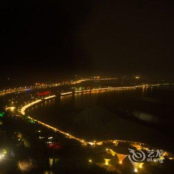 青岛金沙滩假日家庭公寓酒店提供图片