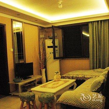 青岛金沙滩假日家庭公寓酒店提供图片