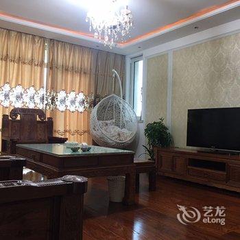 青岛金沙滩假日家庭公寓酒店提供图片