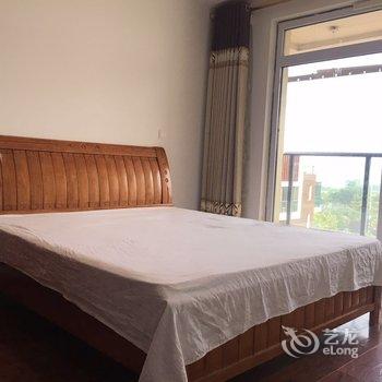 青岛金沙滩假日家庭公寓酒店提供图片