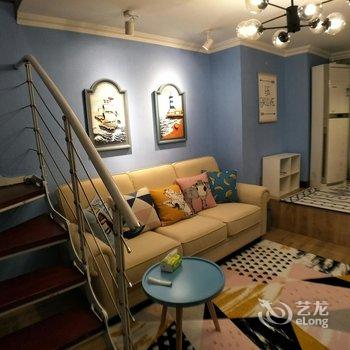 石家庄绵羊夫妇复式公寓酒店提供图片