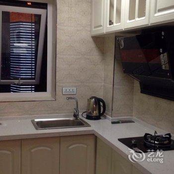 糖果日租公寓(营口鲅鱼圈家乐福店)酒店提供图片