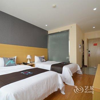 7天派酒店(新郑龙湖大学城店)酒店提供图片