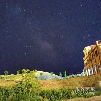 临泽天宇之家游多多客栈酒店提供图片