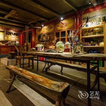 九寨沟安多小院藏式主题客栈酒店提供图片