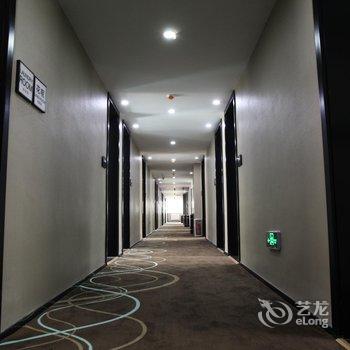 希岸·轻雅酒店(济南泉城广场趵突泉店)酒店提供图片