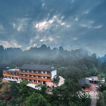 汉宿·静水山居(张家界杨家界门票站店)(原伴山民居)酒店提供图片