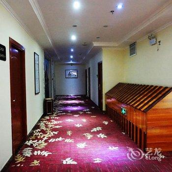 派柏·云酒店(西宁火车站碧水外滩店)酒店提供图片
