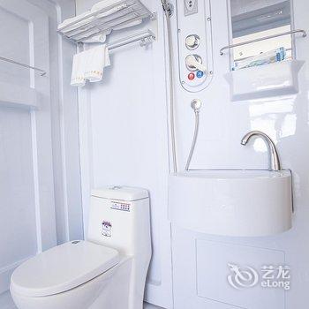 青海湖在水一方草原露营客栈自驾车营地酒店提供图片