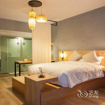 重庆的米空间酒店(观音桥北滨路鎏嘉码头店)酒店提供图片