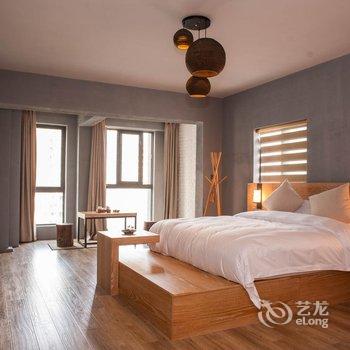 重庆的米空间酒店(观音桥北滨路鎏嘉码头店)酒店提供图片