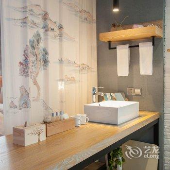 重庆的米空间酒店(观音桥北滨路鎏嘉码头店)酒店提供图片