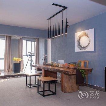 重庆的米空间酒店(观音桥北滨路鎏嘉码头店)酒店提供图片