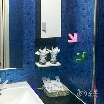 兰州西站乐谷臻品酒店式主题公寓酒店提供图片