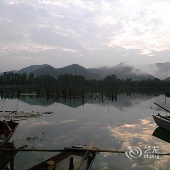 杭州风舞花乡乡情酒家客栈酒店提供图片