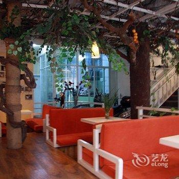 凤凰爱城小屋客栈酒店提供图片