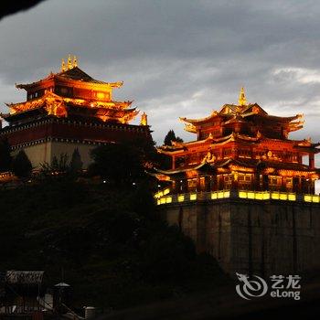 香格里拉烟雨阳光客栈酒店提供图片