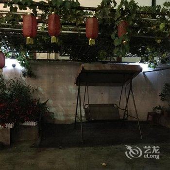 毕棚沟就里农家客栈酒店提供图片