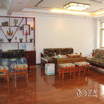 拉萨老同学青年旅舍酒店提供图片