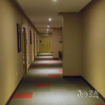 咸阳尚客优连锁酒店火车站店酒店提供图片