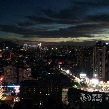 同学青年旅舍(珠海拱北口岸店)酒店提供图片