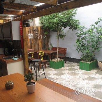 昆山日暮里客栈酒店提供图片