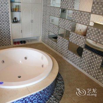 重庆印象云雨主题酒店酒店提供图片