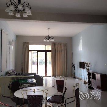 东山听海小屋家庭式海景公寓酒店提供图片