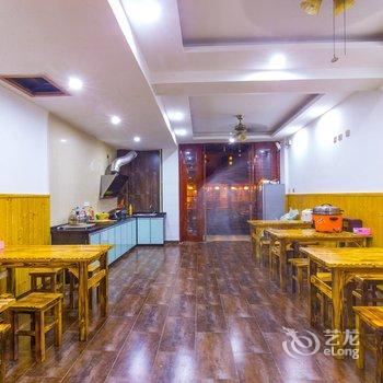 西双版纳绿孔雀主题客栈酒店提供图片